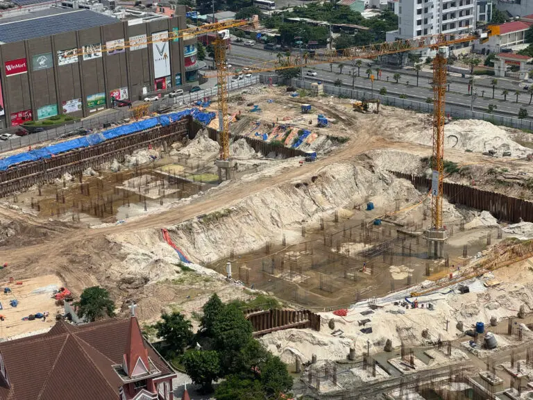 Thi công móng cọc dự án