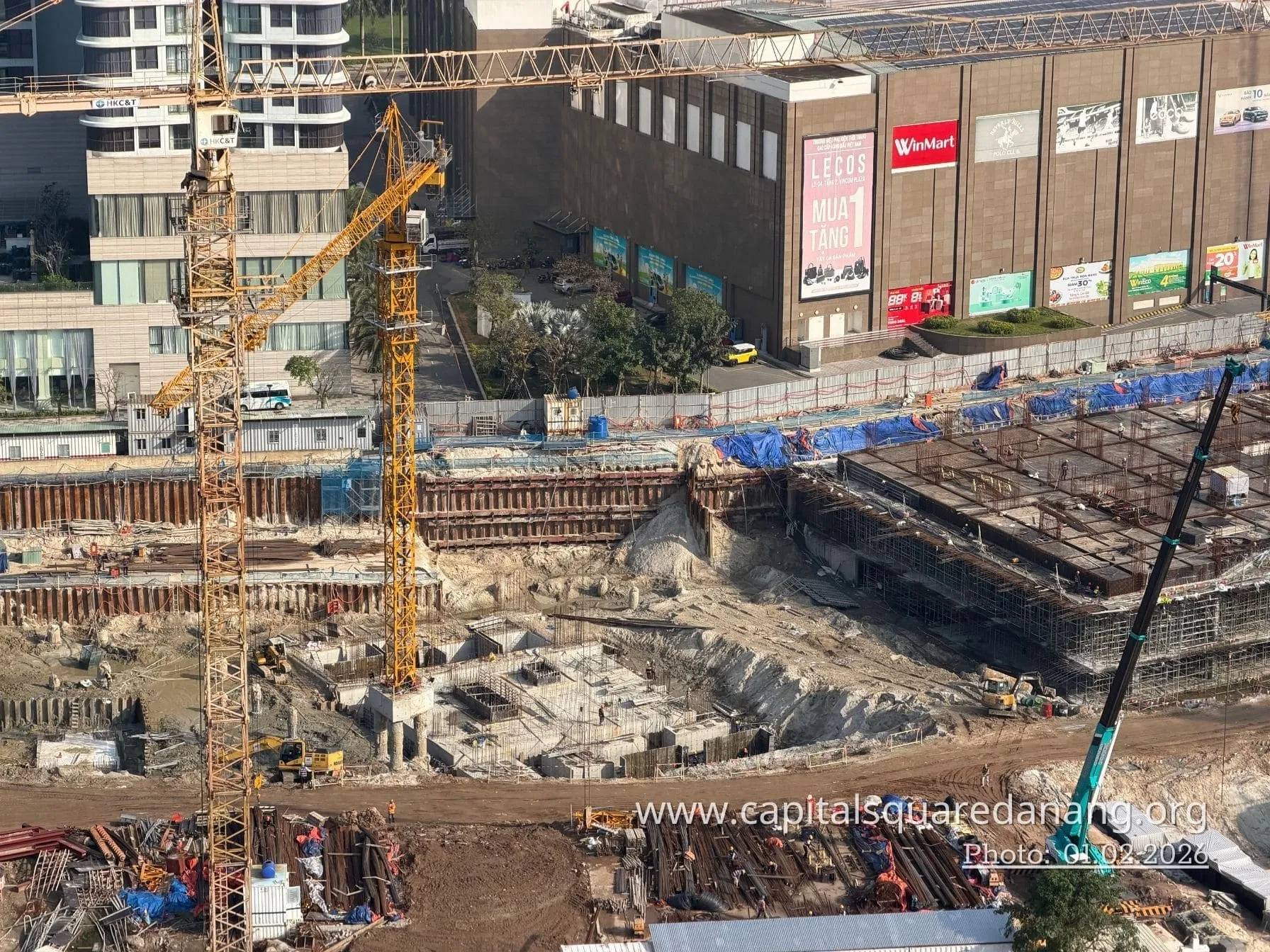 Công trường Capital Square